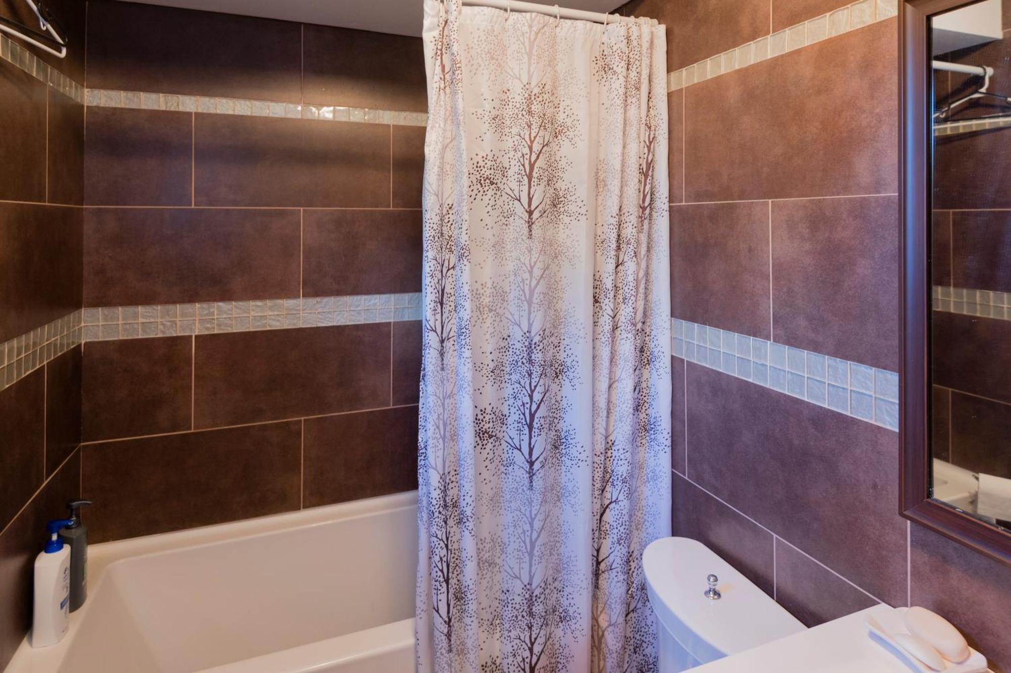 The Comfort Stay At City Of Pickering Kültér fotó